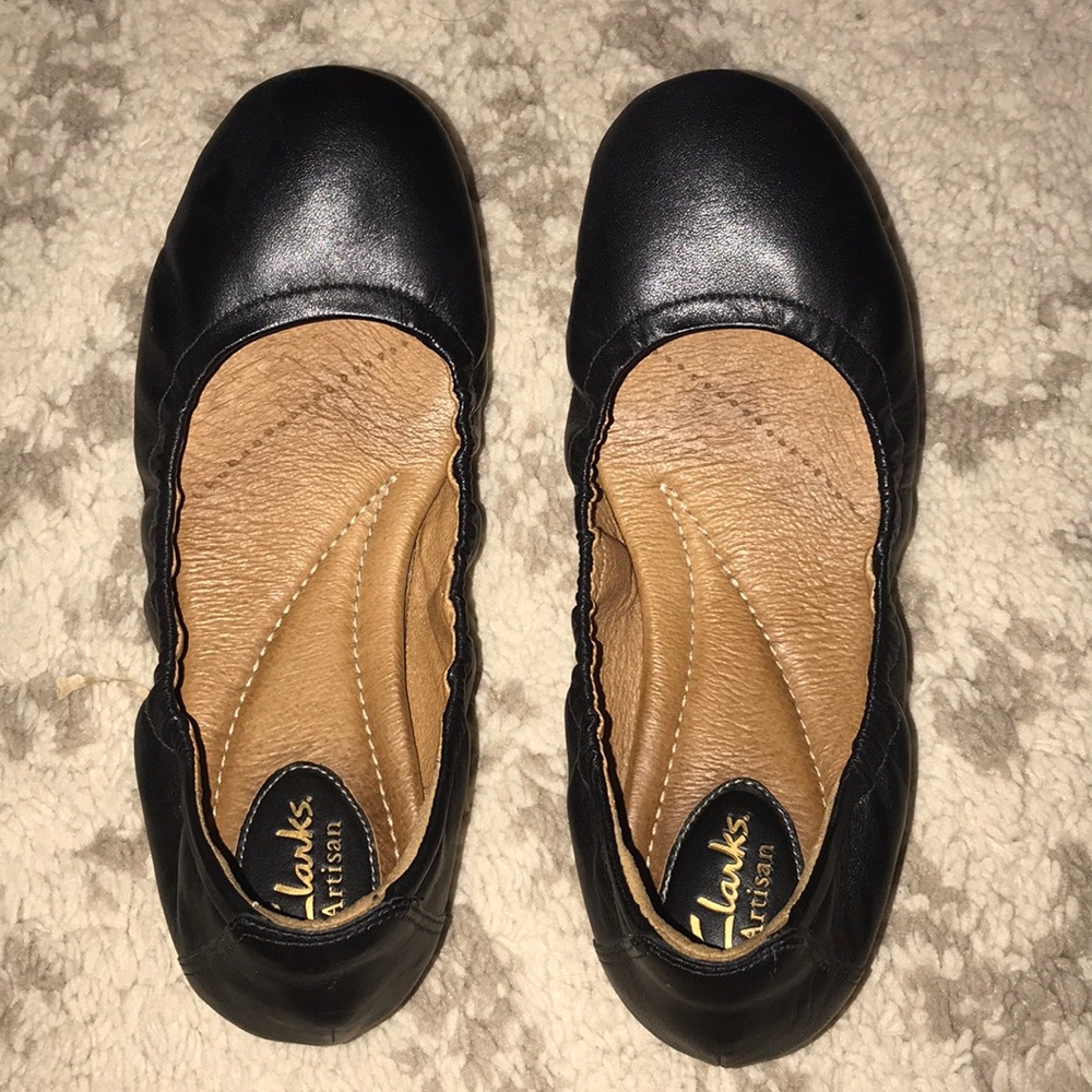 Clarks Black Flats